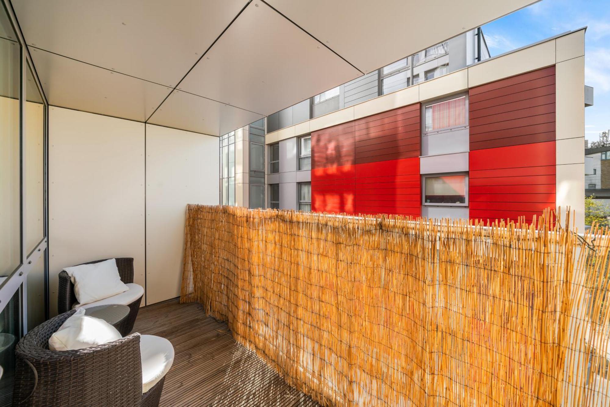 Riverside 1Br With Easy Transport 20Min To City Centre London Exterior photo