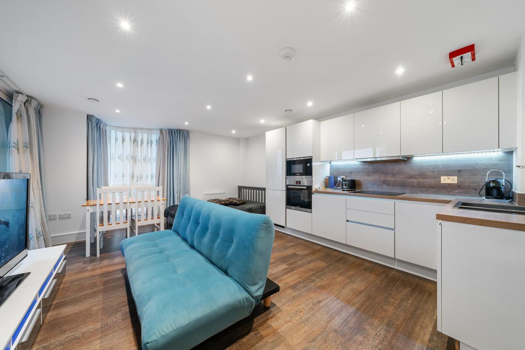 Riverside 1Br With Easy Transport 20Min To City Centre London Exterior photo